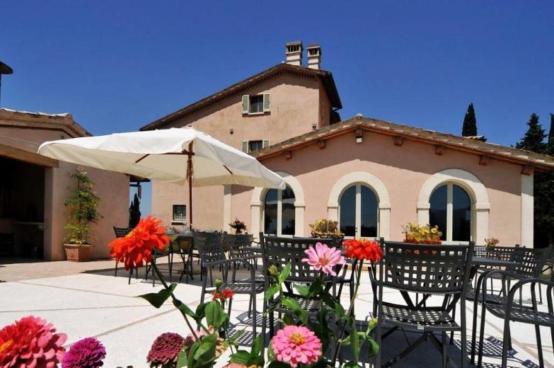 Country House Casco Dell'Acqua Trevi Exterior photo